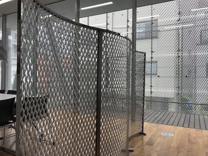 expanded metal mesh facade